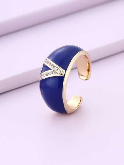 Anneau à strass lettre