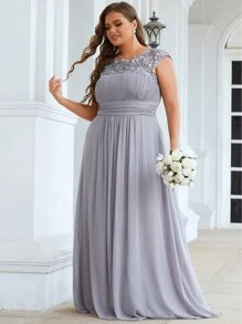 Plus Cut Out Back Appliques Chiffon Bridesmaid Dress - Grey - View 1