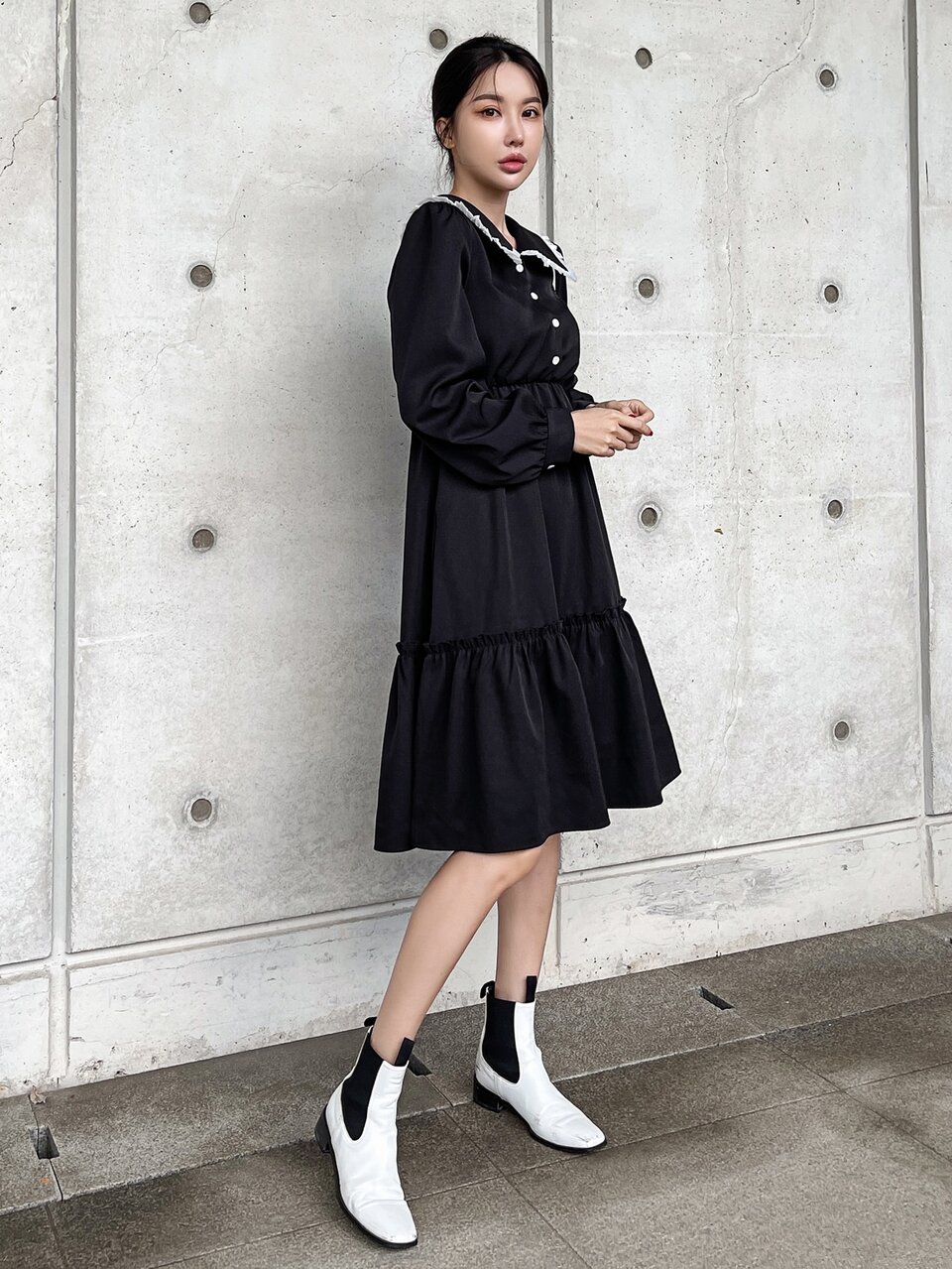 Statement Collar Ruffle Hem Dress