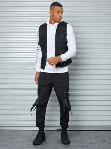 Manfinity RebelGame 男士翻蓋口袋扣飾工裝褲 - 黑色 - 查看 3