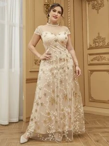 SHEIN Belle 大碼星星刺繡網紗伴娘洋裝