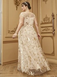 SHEIN Belle 大碼星星刺繡網紗伴娘洋裝