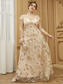 SHEIN Belle 大碼星星刺繡網紗伴娘洋裝