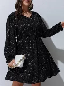 SHEIN Clasi Plus Ditsy Floral Print A-line Dress - Black - View 4