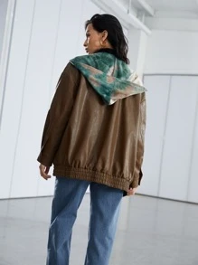 SHEIN EZwear Cazadora con bolsillo con solapa de hombros caídos de tie dye con capucha PU - Marrón Mocha - Ver 2