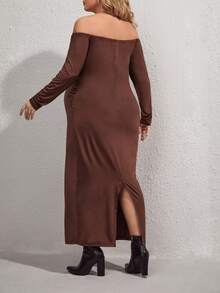 SHEIN Maternidad Talla grande Vestido de hombros descubiertos con abertura trasera - Marrón - Ver 2