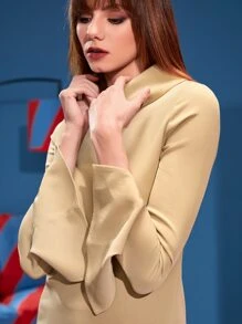 Reema Turki 高領喇叭袖上衣和下擺開叉喇叭褲 - 駝色 - 查看 6