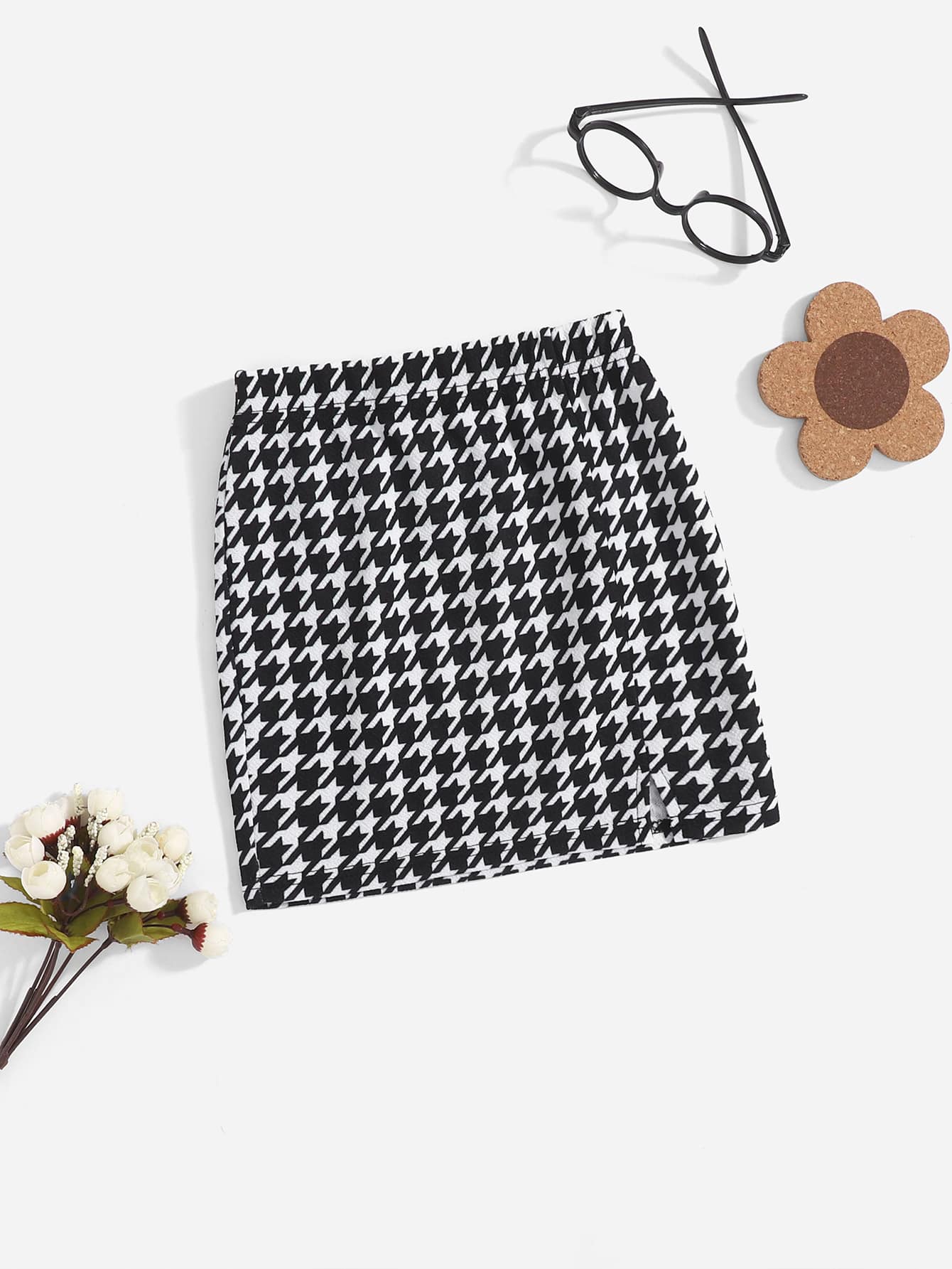 SHEIN Toddler Girls Houndstooth Split Hem Skirt - Black and White - View 1