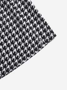 SHEIN Toddler Girls Houndstooth Split Hem Skirt - Black and White - View 3
