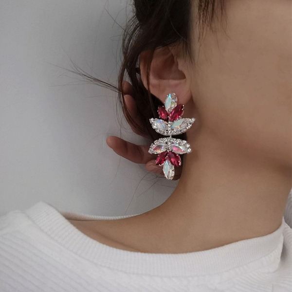

Rhinestone Decor Drop Earrings, Silver