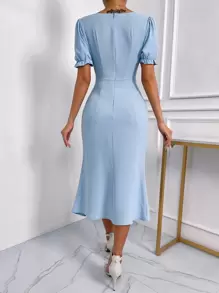 Chiquease Váy tay phồng cổ phồng xếp nếp xẻ đùi - Màu xanh nhạt - Xem 2