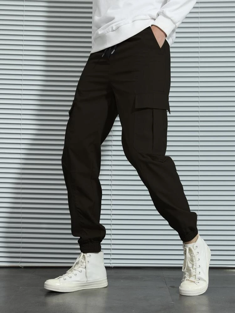Hombres Pantalones cargo con diseño con cordón con bolsillos con solapa - Negro - Añade 3