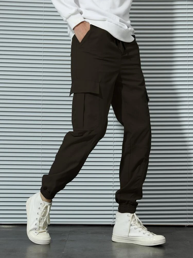 Hombres Pantalones cargo con diseño con cordón con bolsillos con solapa - Negro - Añade 4