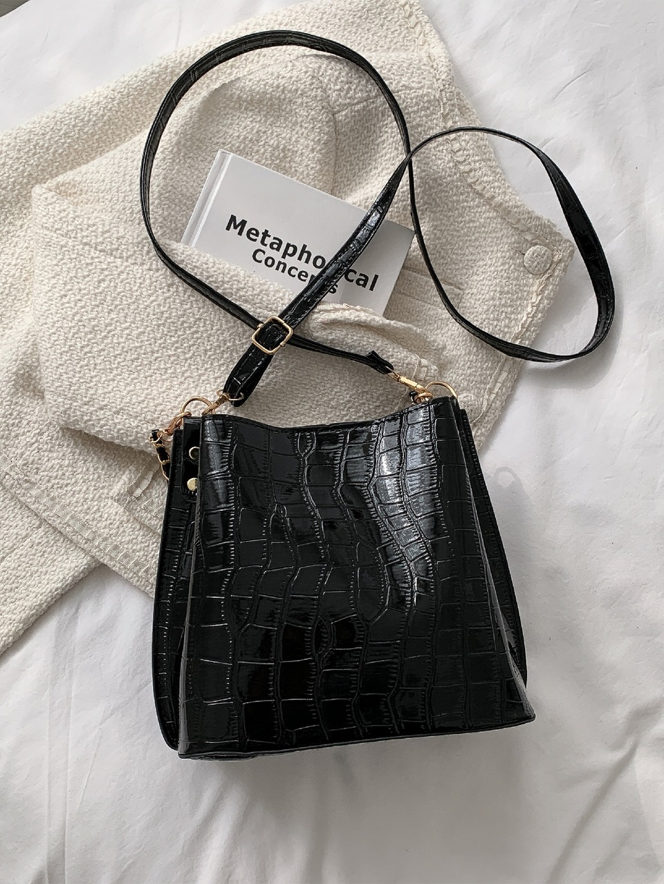 Crocodile Embossed Chain Bucket Bag