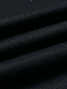 Manfinity Hypemode Men Japanese Letter & Figure Graphic Kangaroo Pocket Drawstring Hoodie - Black - View 3