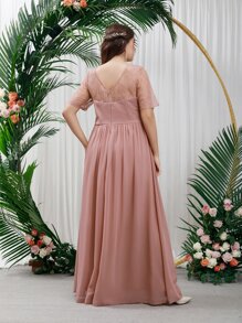 SHEIN Belle 大碼蕾絲拼接雪紡伴娘連衣裙