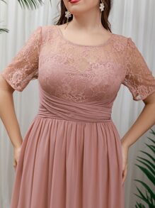 SHEIN Belle 大碼蕾絲拼接雪紡伴娘連衣裙