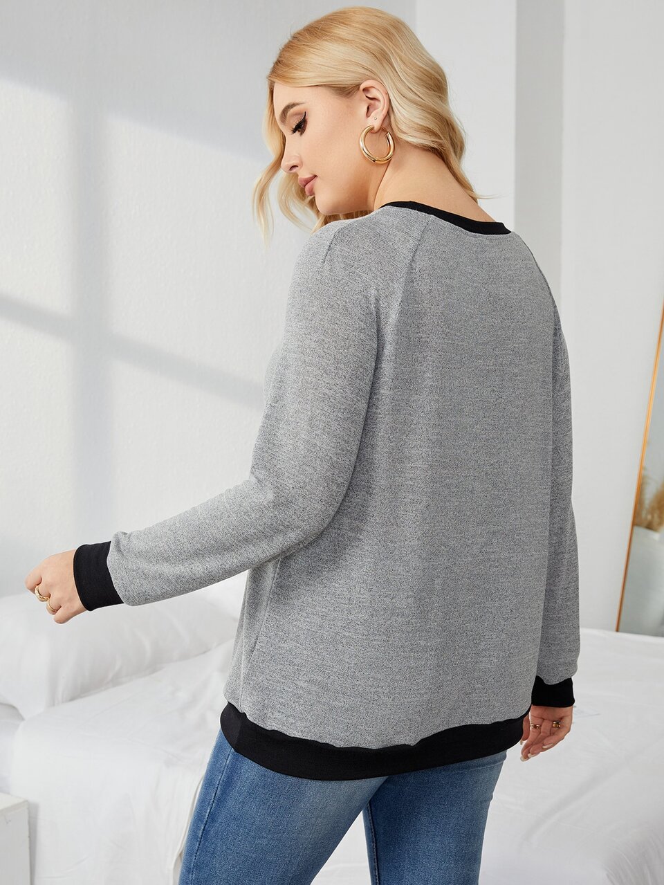 Plus Contrast Trim Raglan Sleeve Sweatshirt