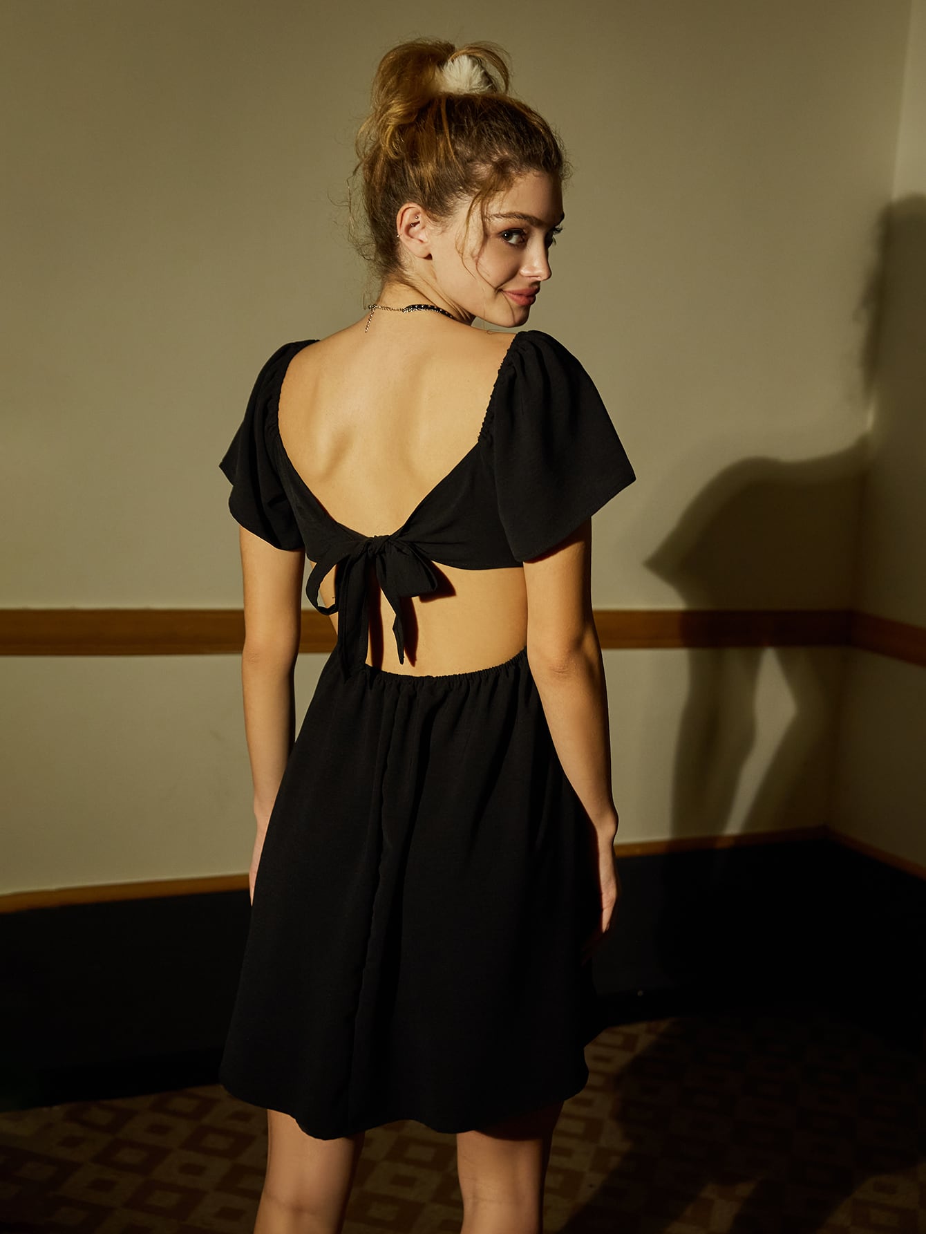 solid tie backless ruched dress Ruched Backless Lace Maxi Dress in Pastel Yellow - M main image 0