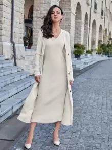 Modelyn 素色無袖毛衣裙和前紐扣開襟衫 - 白色 - 查看 4