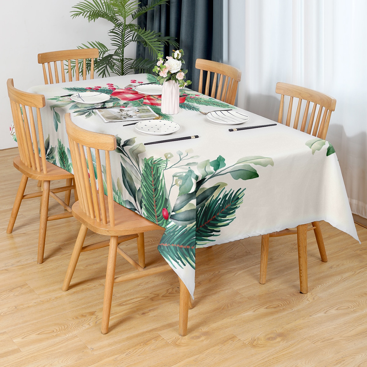 Скатерть с принтом листьев