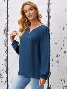 SHEIN Contrast Lace Keyhole Neck Blouse - Blue - View 5