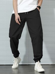 Manfinity 寬鬆剪裁男士側口袋胡蘿蔔褲,帶有彈性收口 - 黑色 - 查看 8