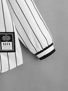 SHEIN 男孩條紋圖案和字母圖案補丁細節襯衫