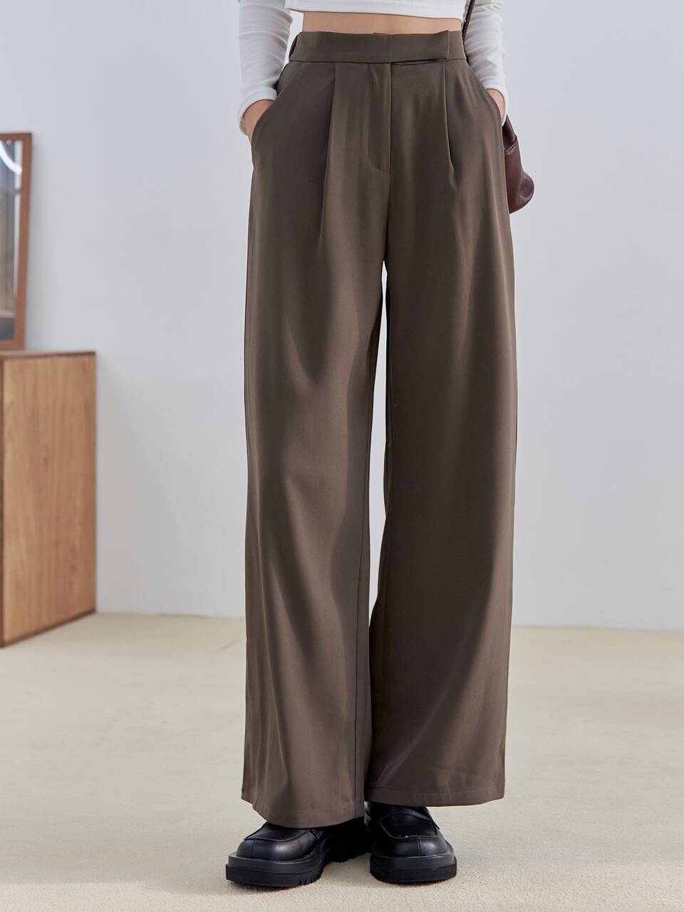 High Waist Plicated Detail Wide Leg Pants