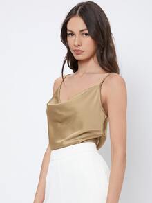 BizChic 垂褶領吊帶上衣 - 卡其色 - 查看 6