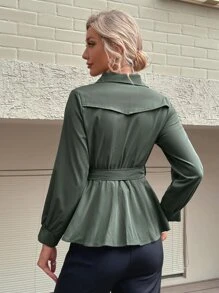 GENKIRA 荷葉擺腰帶風衣外套 - 軍綠色 - 查看 2