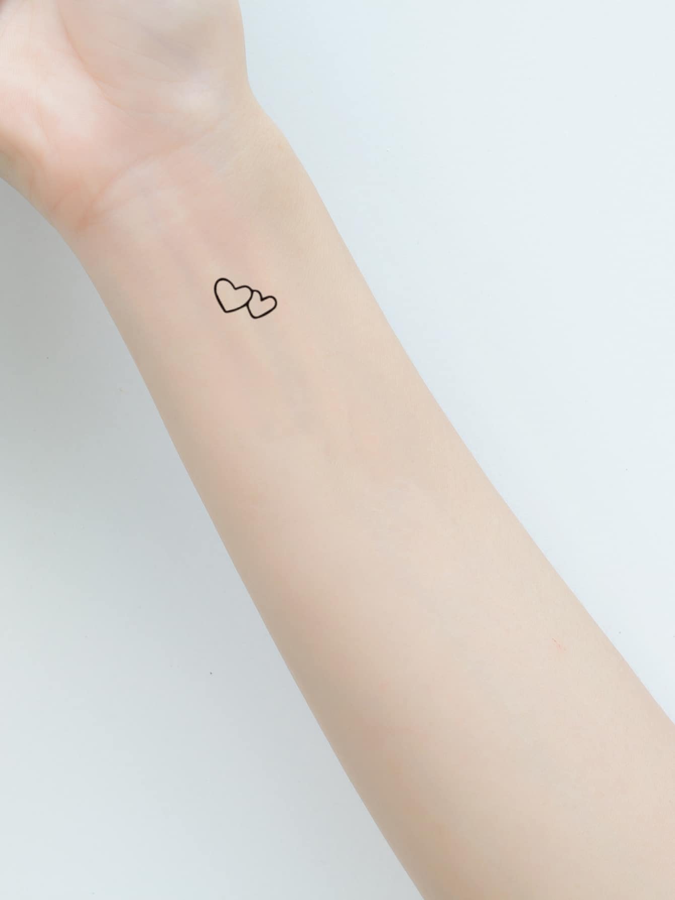 KING HORSE 1 张爱心与花朵图案纹身贴纸 - 黑色 - 查看 3