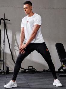 Manfinity Running Áo thun thể thao in hình con bò đực và khẩu hiệu Boyfriend Style dành cho nam - trắng - Xem 5