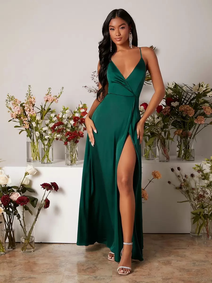 SHEIN Belle 深V領圍裹下擺緞面吊帶伴娘洋裝