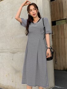 DAZY Striped Print Puff Sleeve Fold Pleated Tee Dress Sundress,Casual Women Dresses - Black and White - View 4