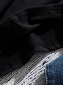 Letter Graphic Round Neck Tee - Black - View 5