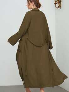 Mulvari 西裝領落肩袖補丁貼口袋下擺開叉腰帶外套 - 軍綠色 - 查看 2