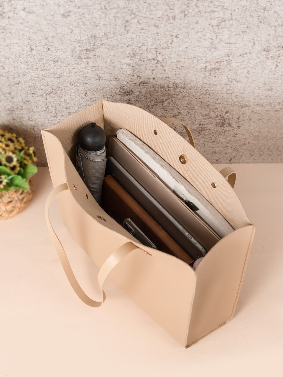 Minimalist Shoulder Tote Bag