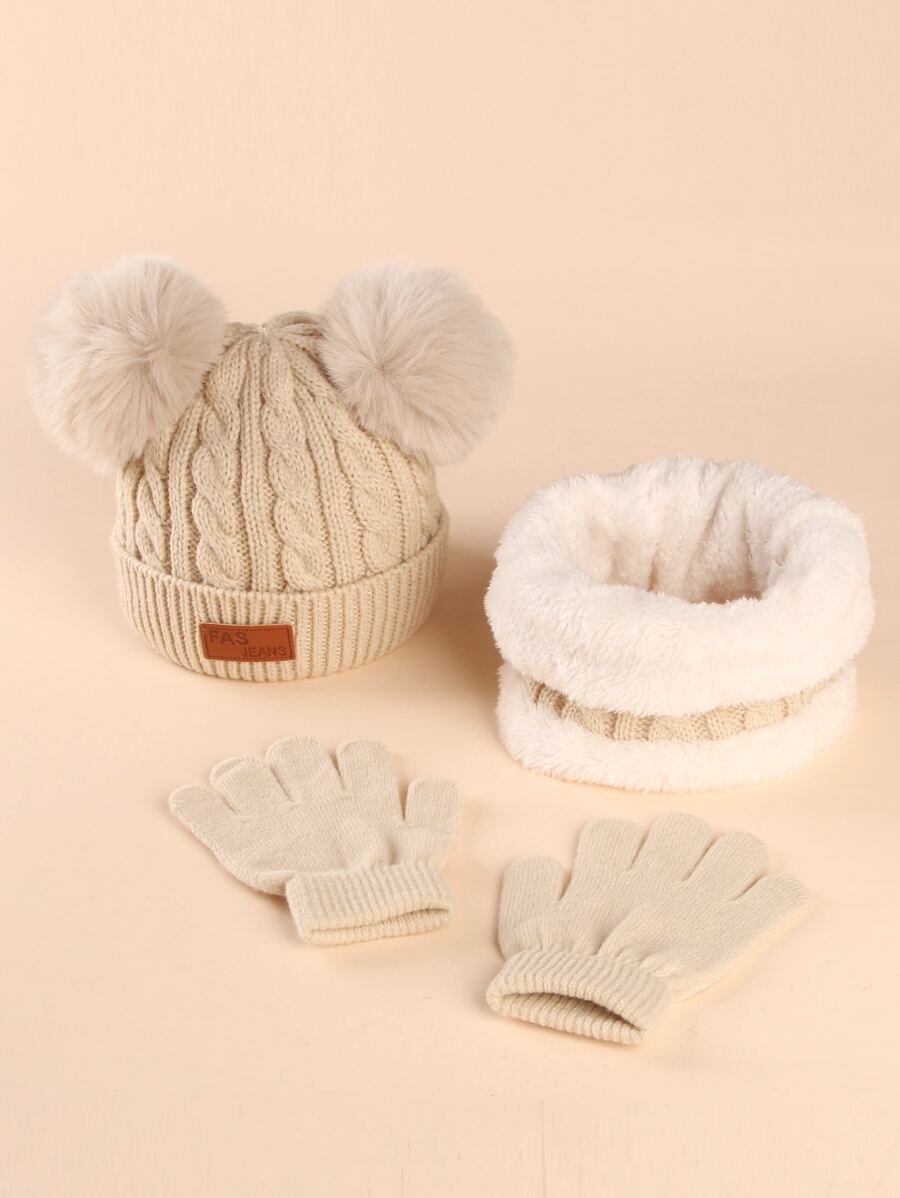 幼童冬天絨球裝飾豆豆帽和圍脖和手套