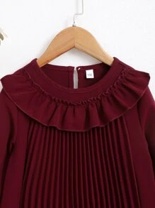 年輕女孩荷葉邊荷葉袖百褶裙連衣裙