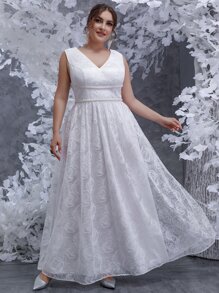 SHEIN Belle Plus Pearl Beaded Lace Wedding Dress With Veil - White - View 4