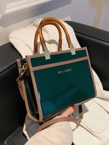 BELLEBORG Bolsa cuadrada con estampado de letra unido en contraste - Verde - Ver 1