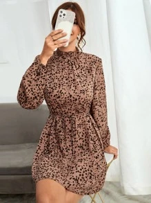 SHEIN LUNE 滿版印花褶邊繫腰帶洋裝 - 彩色 - 查看 1