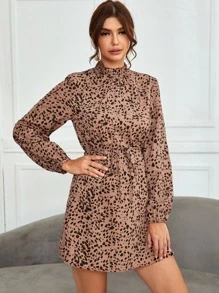 SHEIN LUNE 滿版印花褶邊繫腰帶洋裝 - 彩色 - 查看 4