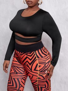 SHEIN SXY 大碼鏤空短款T恤 - 黑色 - 查看 5