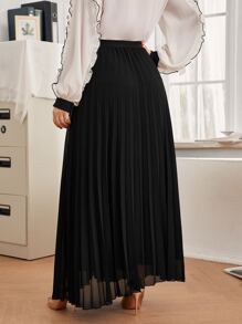 Modelyn Plus High Waist Solid Pleated Skirt - Black - View 1