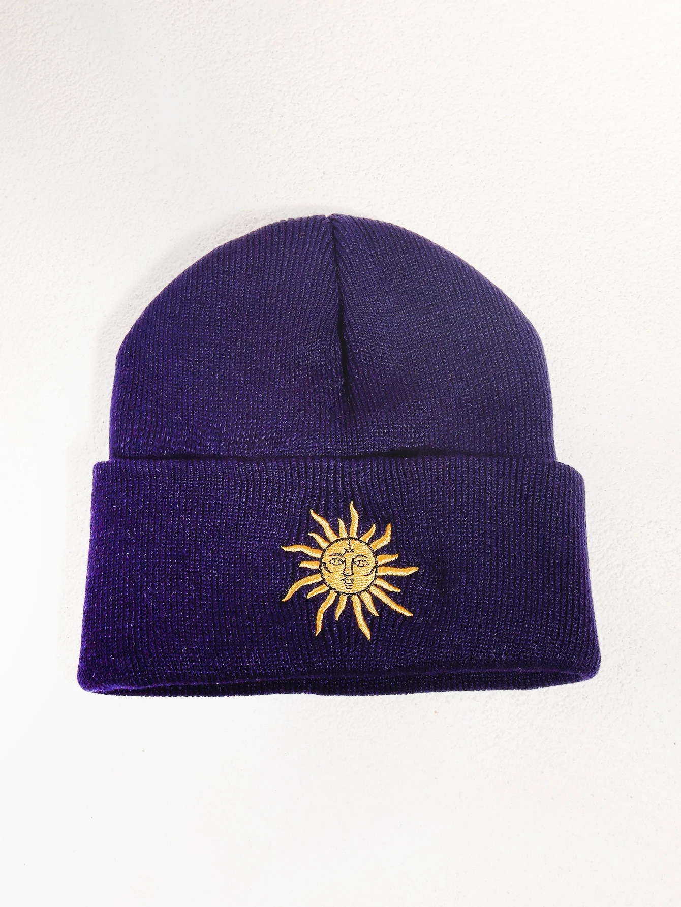 サン刺繍ニット帽 サン刺繍ニット帽