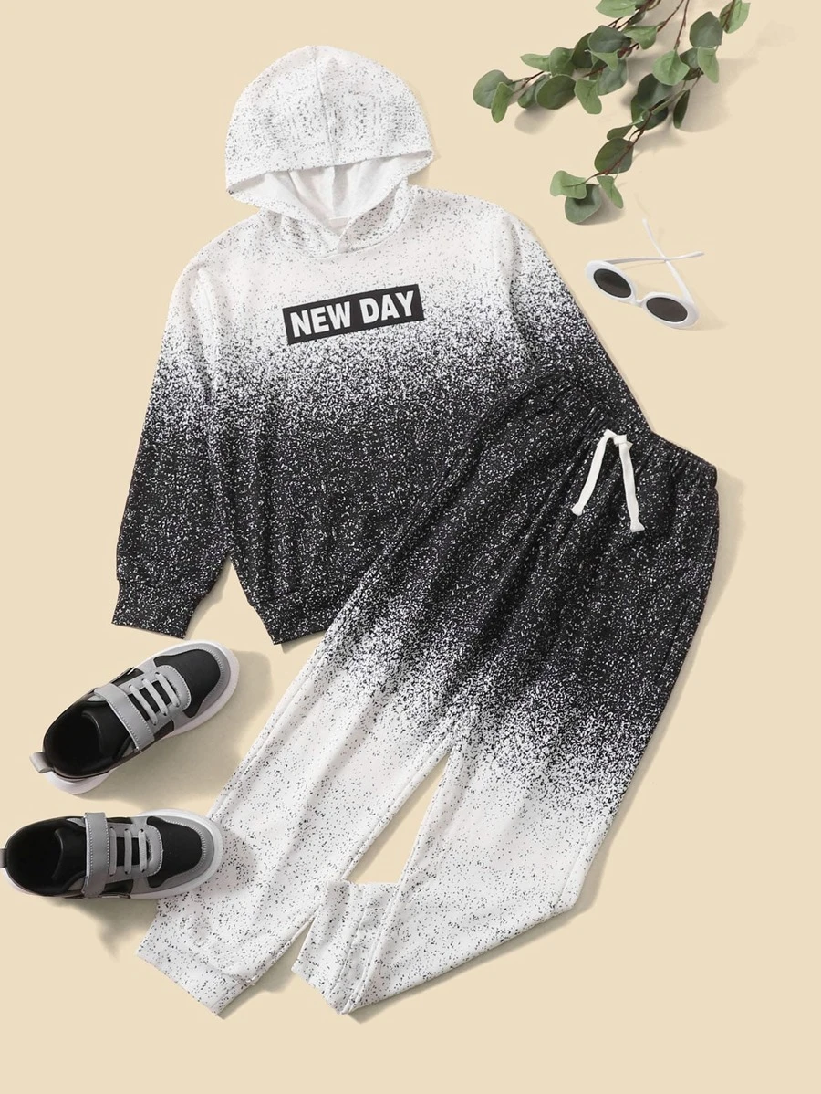SHEIN 男孩字母圖案連帽衫和腰部抽繩衛褲 - 黑與白 - 查看 1