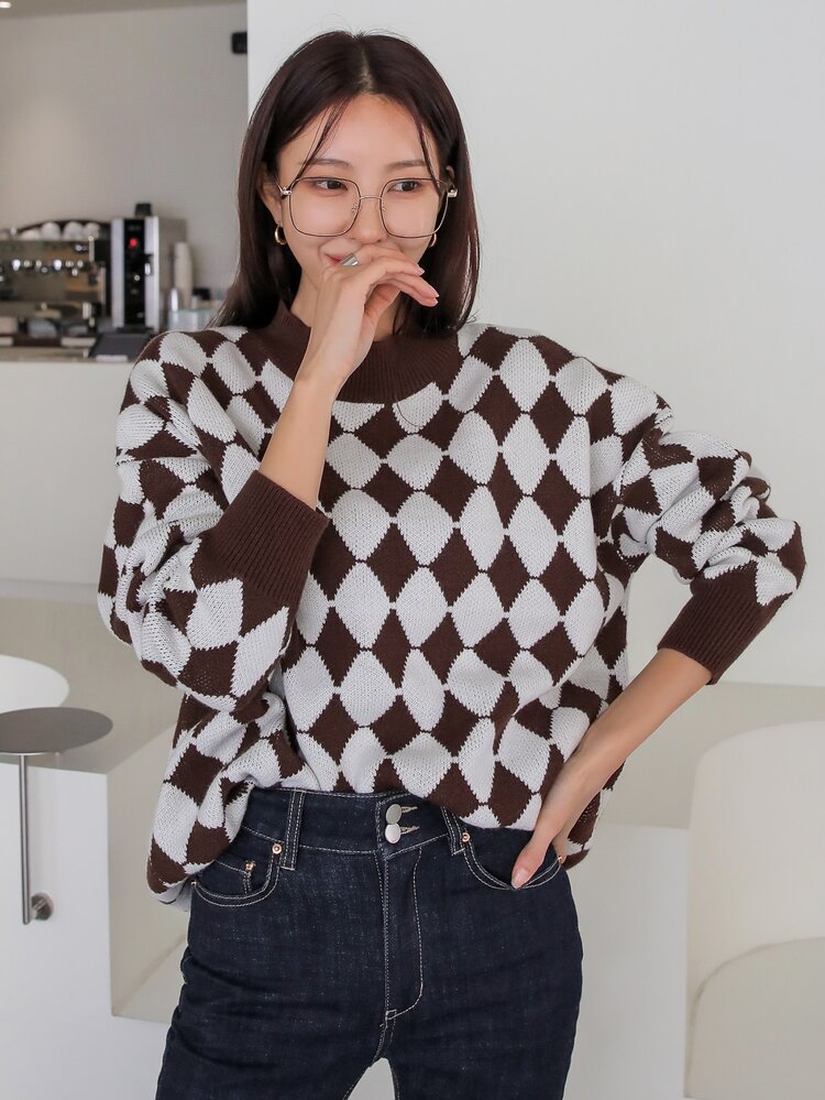 DAZY 菱形印花落肩袖套頭毛衣 - 彩色 - 查看 5