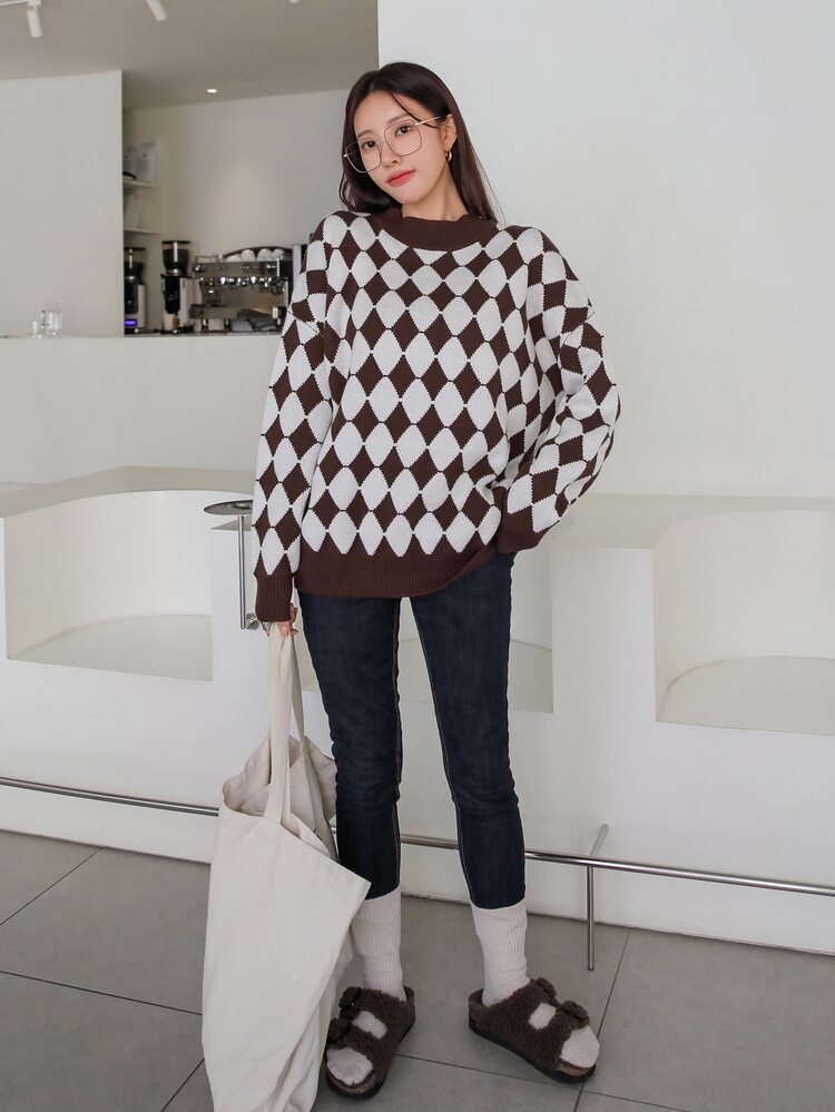 DAZY 菱形印花落肩袖套頭毛衣 - 彩色 - 查看 6